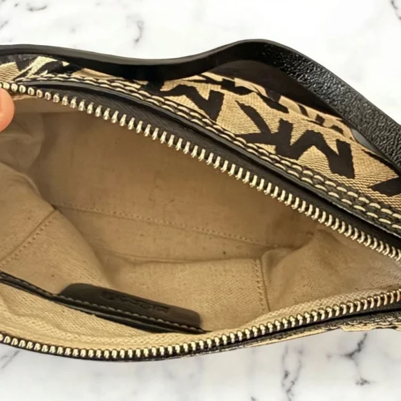 Michael Kors Black and‎ Gray Clutch - Picture 3 of 3